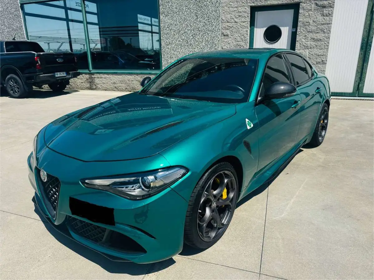 Alfa Romeo Giulia Quadrifoglio 2022 d'occasion, 45 000 km, origine Italie