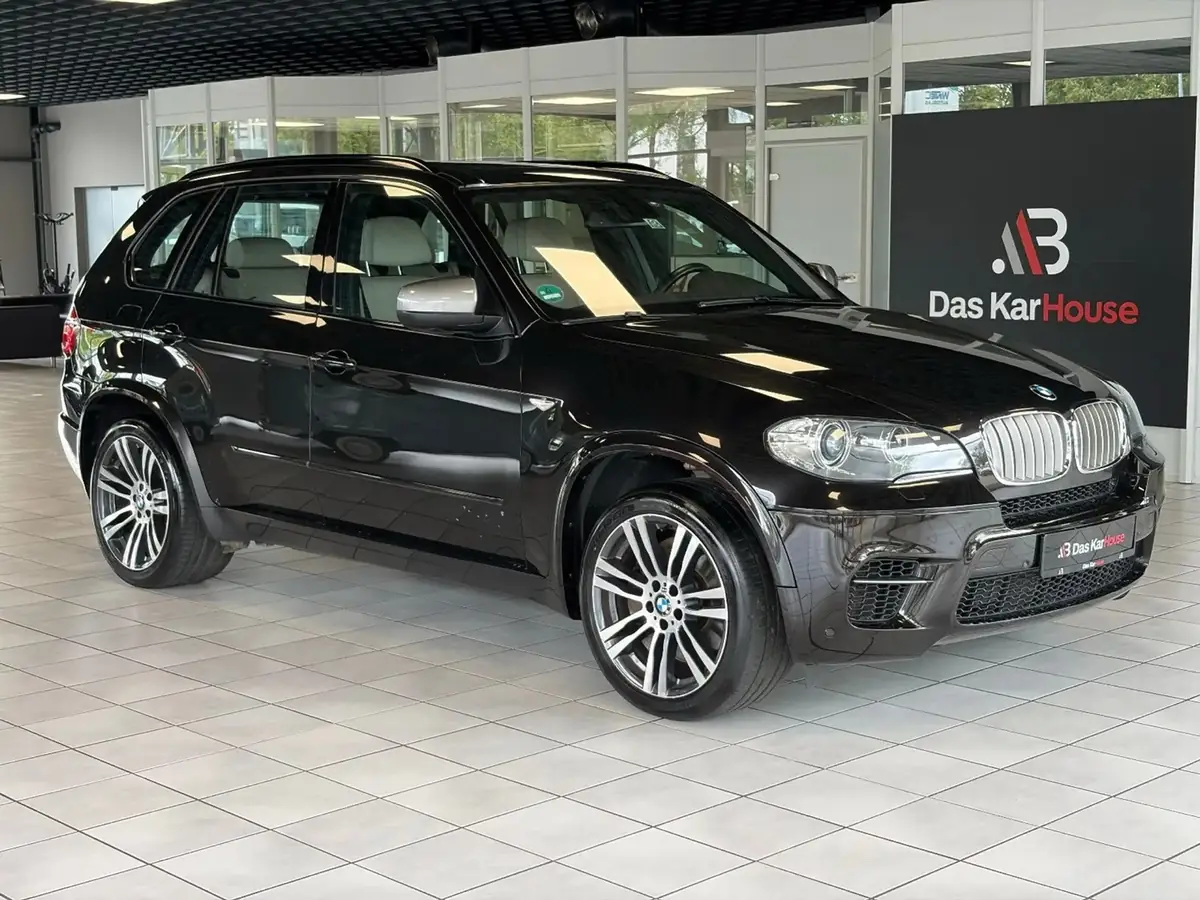 BMW X5 M50d 381 ch tri-turbo 2013 d'occasion, 282 295 km, origine Allemagne