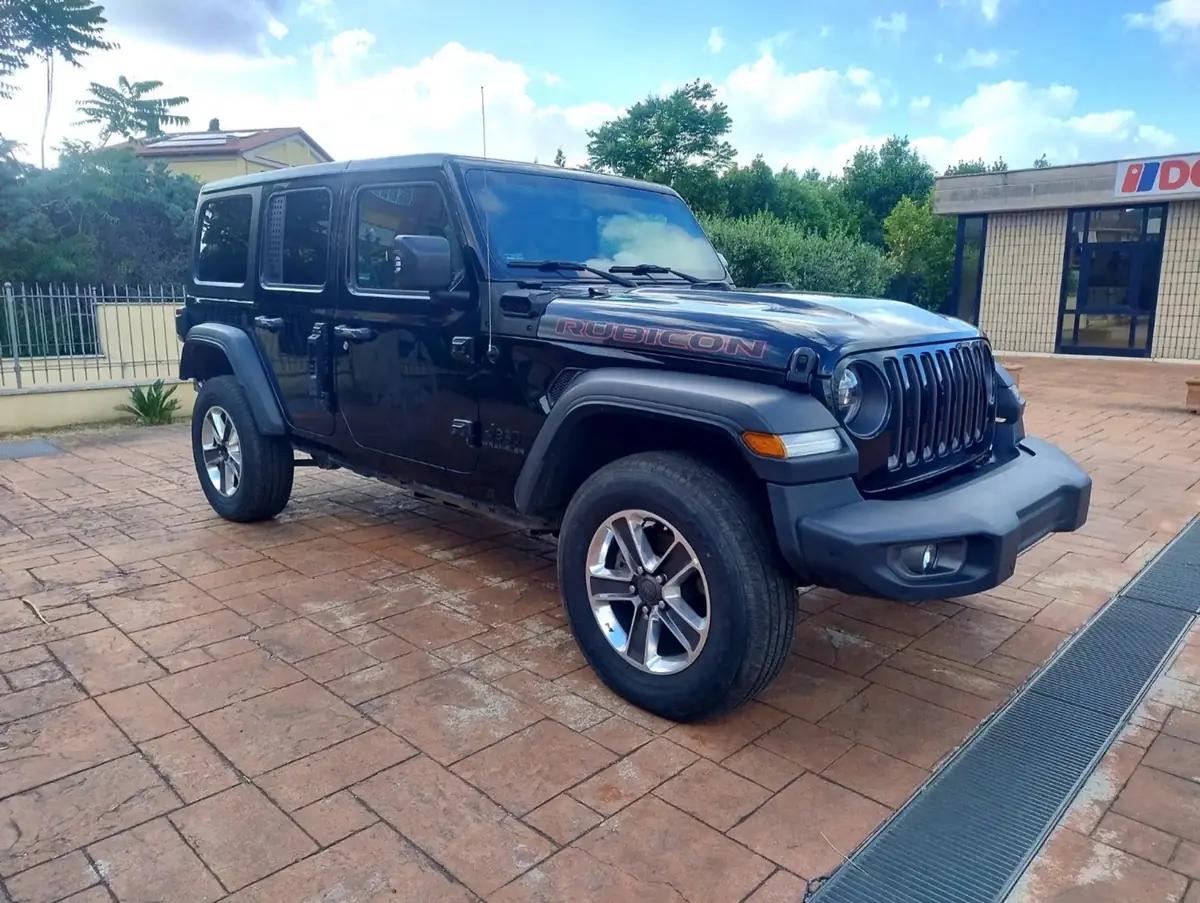 Jeep Wrangler Unlimited 2019 d'occasion, 122 000 km, origine Italie