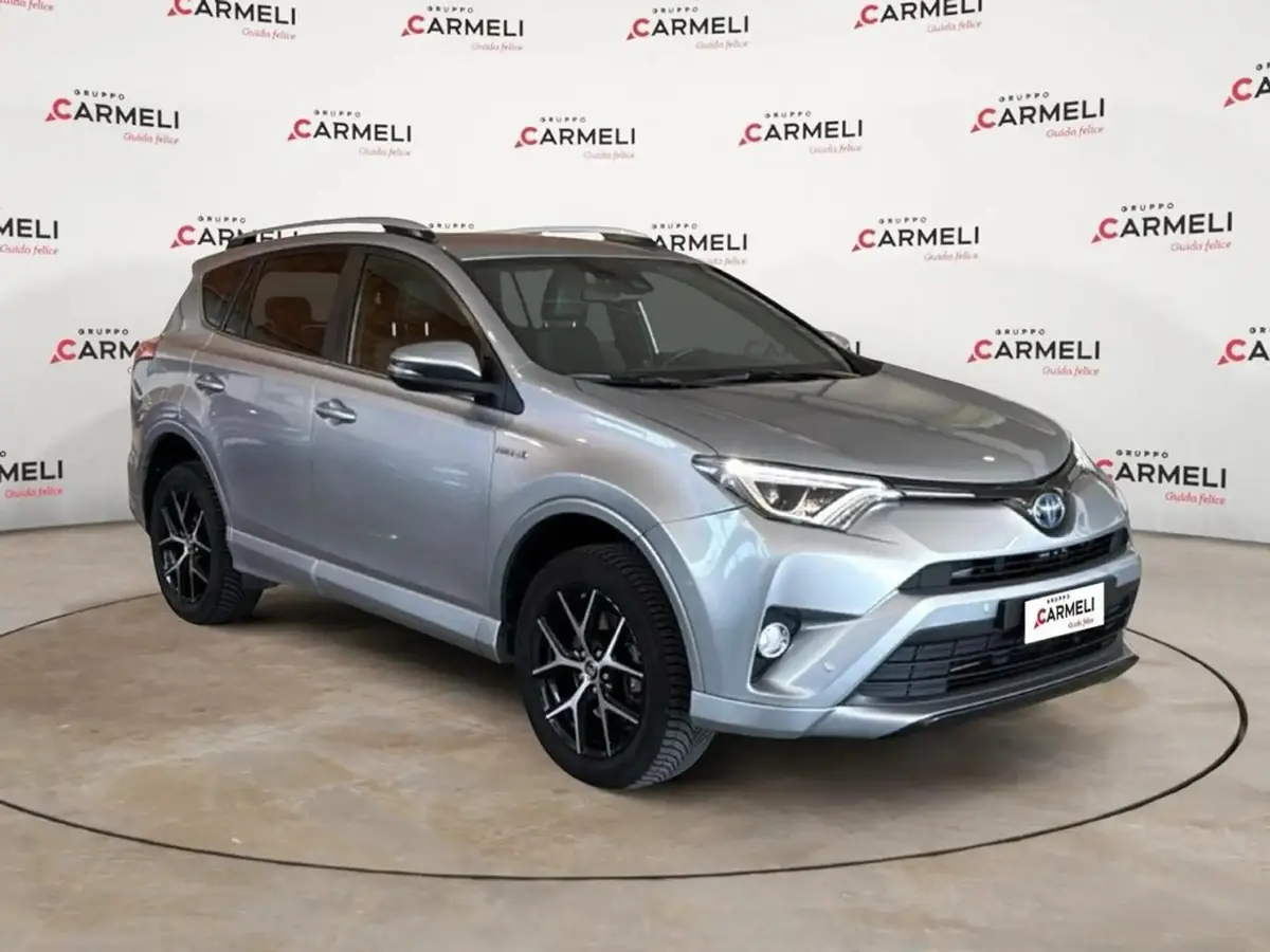 Toyota RAV4 Hybride 2017 d'occasion, 64 955 km, origine Italie