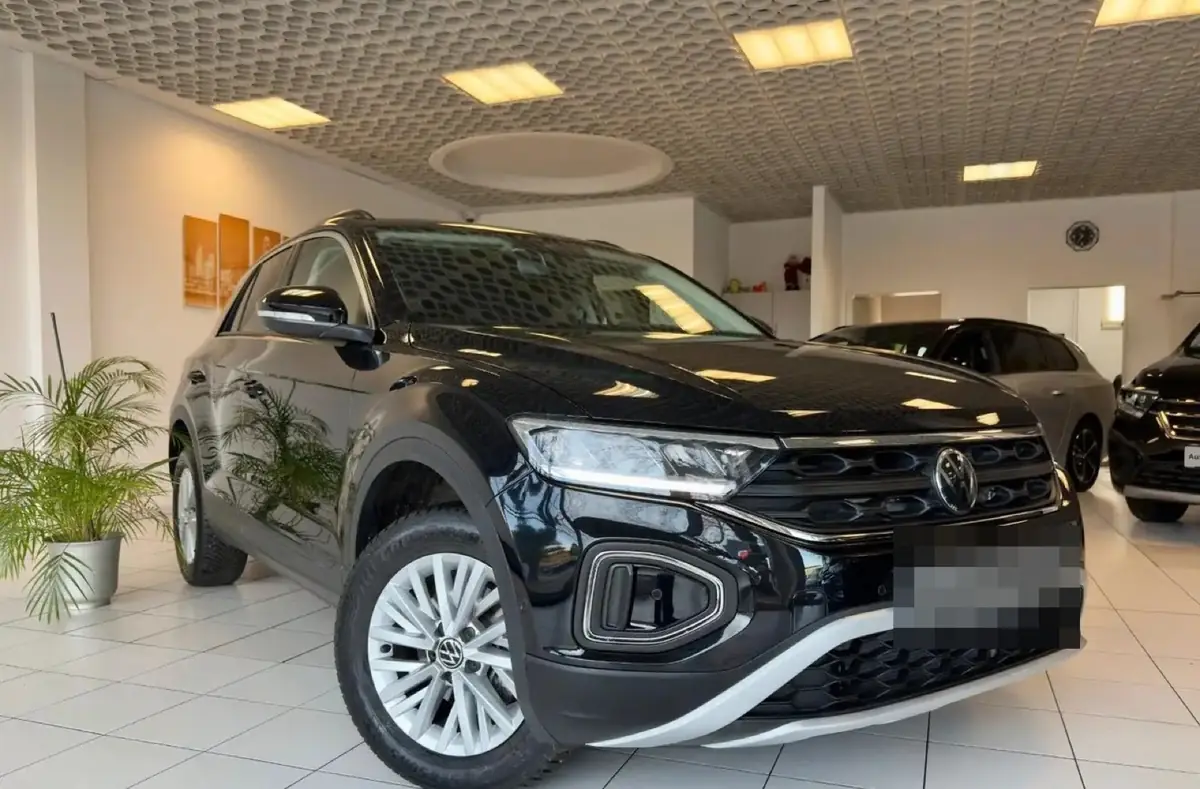 Volkswagen T-Roc Life 150 ch 2025 d'occasion, 31 435 km, origine Allemagne