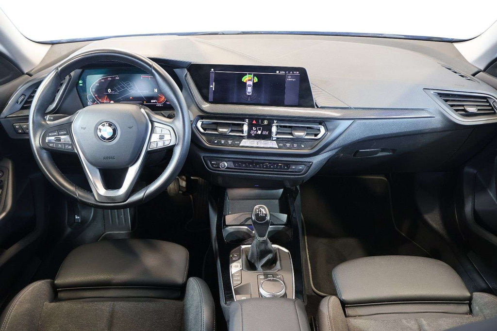 BMW 218d Gran Coupé Sport Line — photo 7