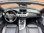 BMW Z4 sDrive28i — poste de conduite