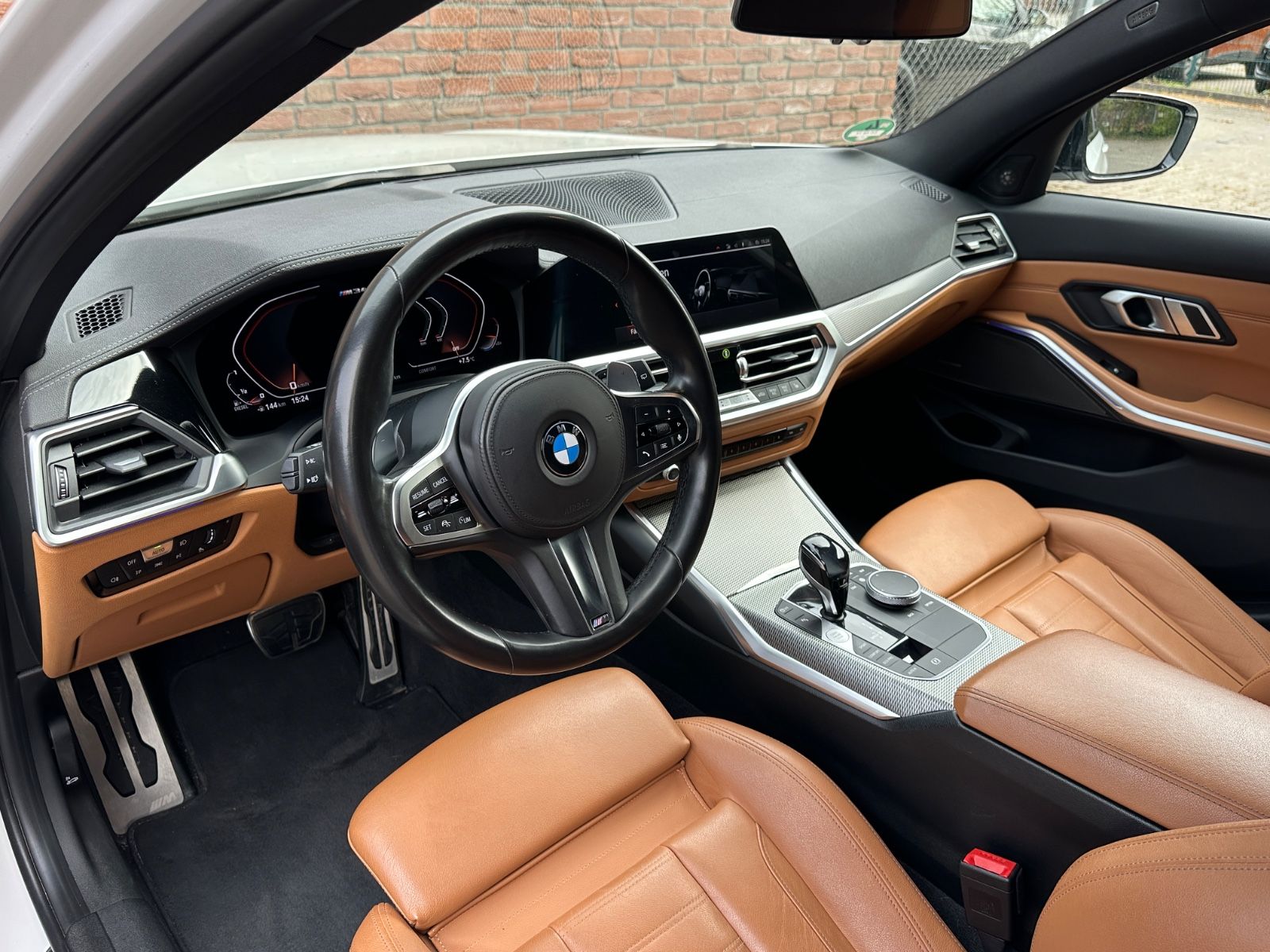 BMW M340d — console centrale