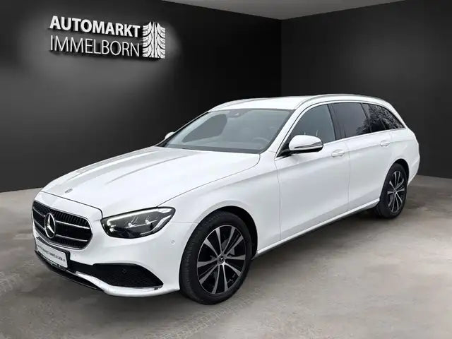 Mercedes E 300 e T