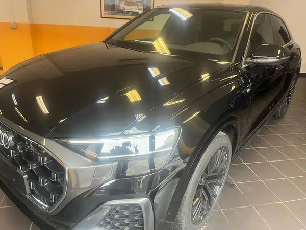 Audi Q8 45 TDI quattro S line edition (Italie)