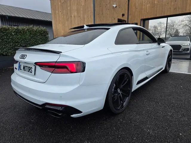 Audi RS5 B9