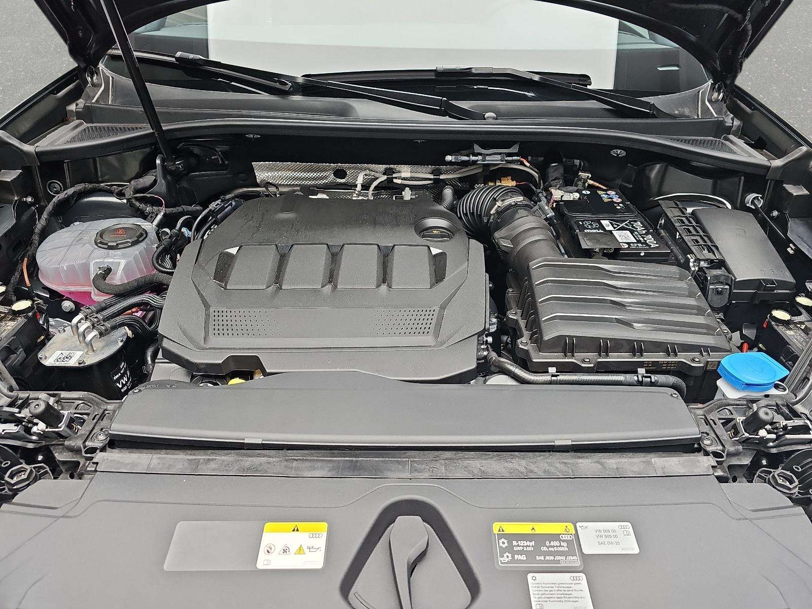 Audi Q3 35 TDI S line — photo 16