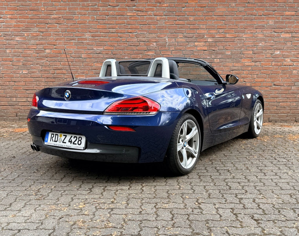 BMW Z4 sDrive28i — arrière