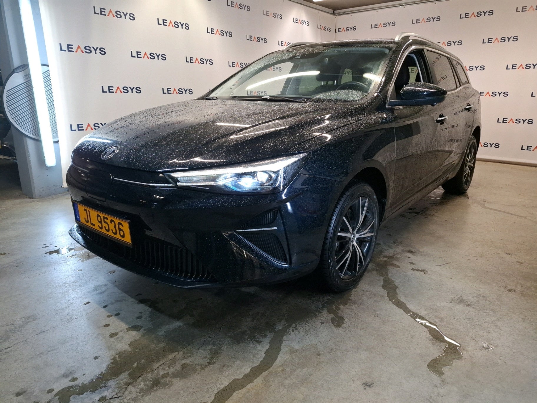 MG5 EV Long Range Luxury