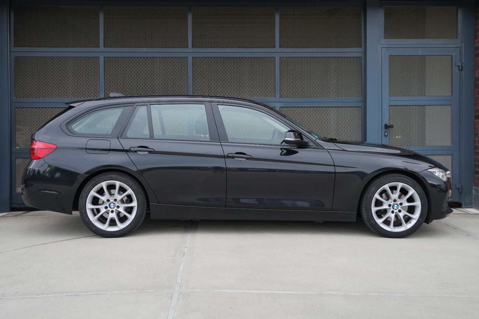 BMW 320d — console centrale