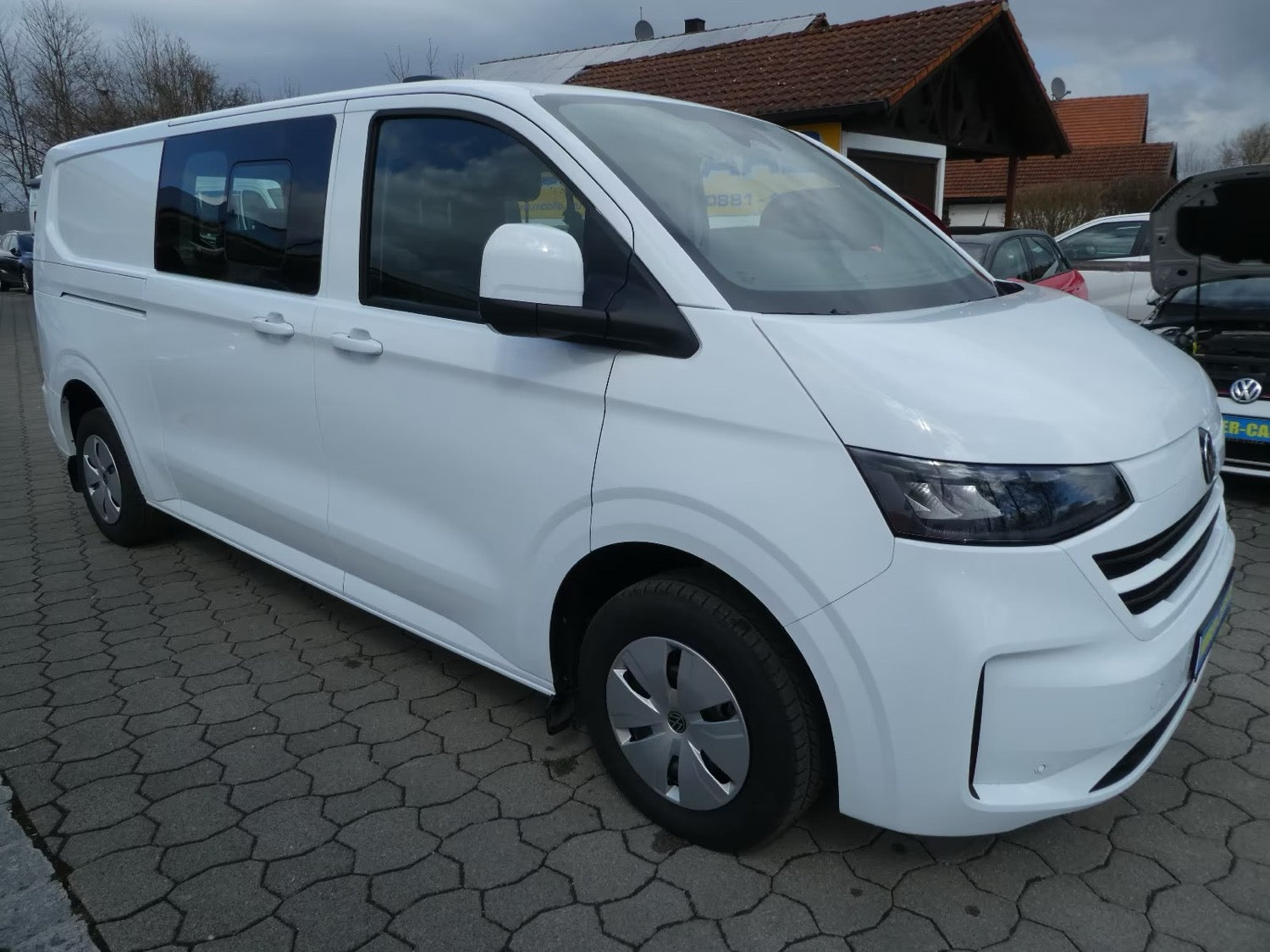 Volkswagen Transporter T7 Kombi Mixto 6 places