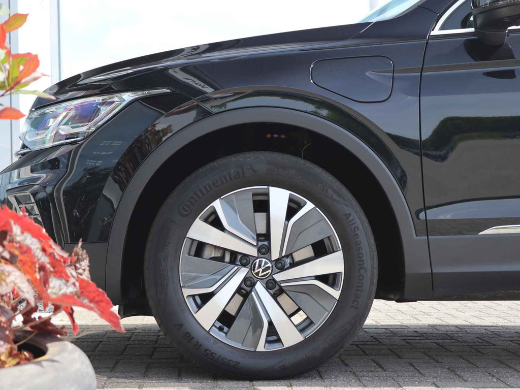 VW Tiguan eHybrid 245 ch — photo 2