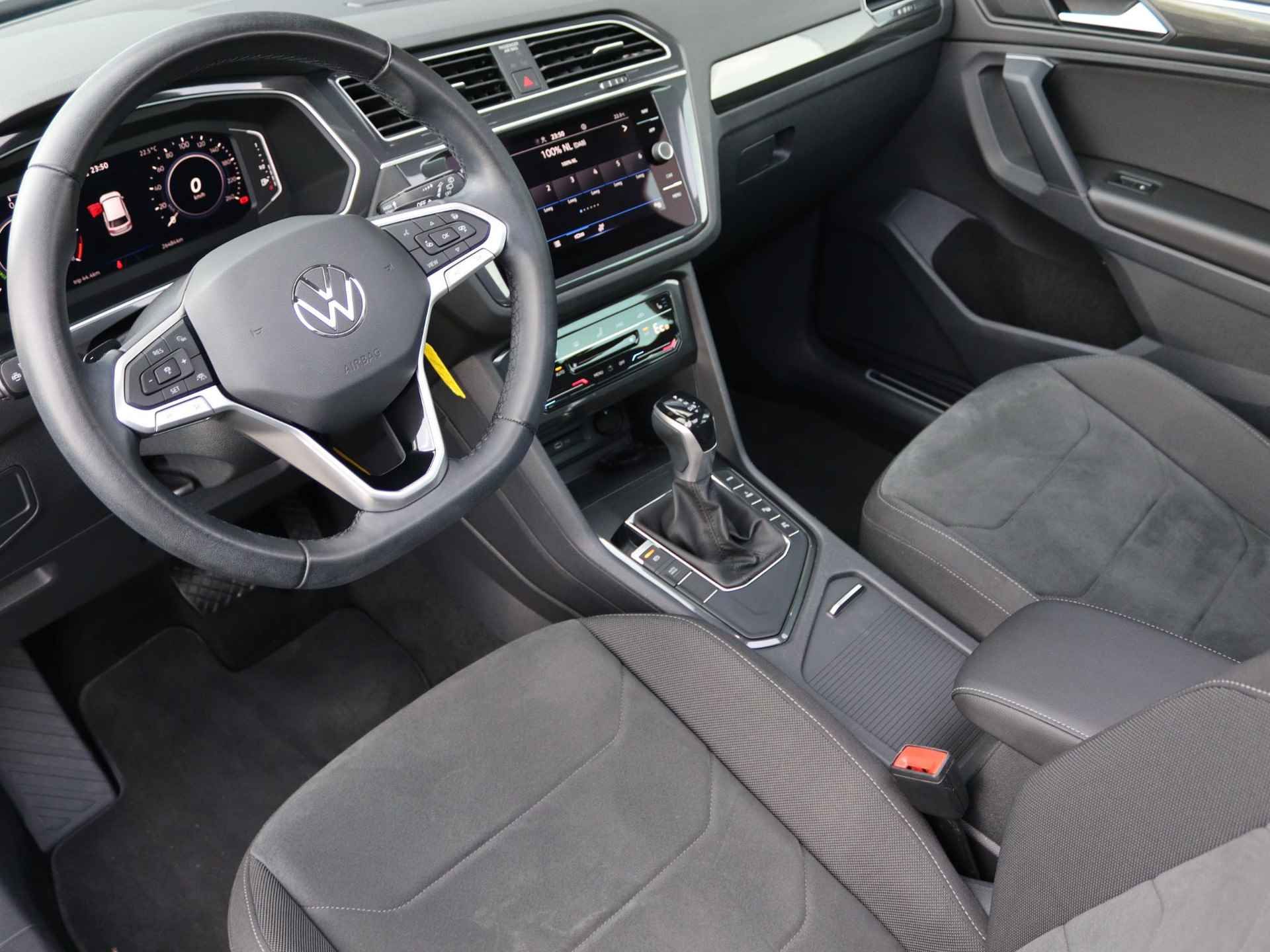 VW Tiguan eHybrid 245 ch — photo 16