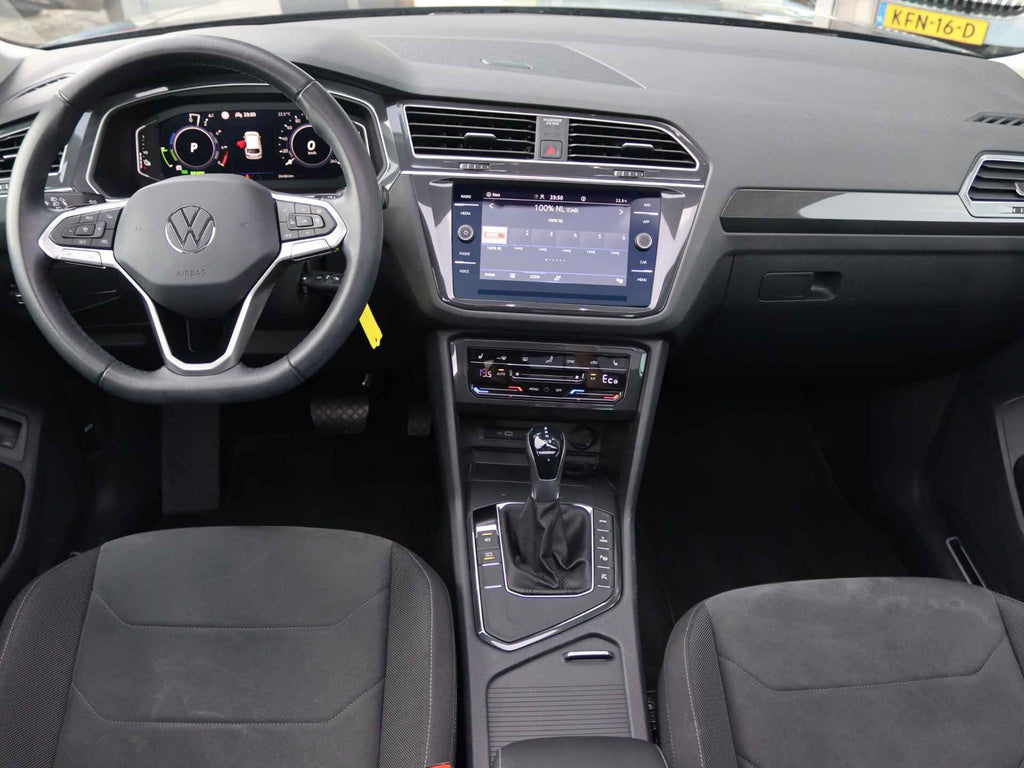 VW Tiguan eHybrid 245 ch — photo 17
