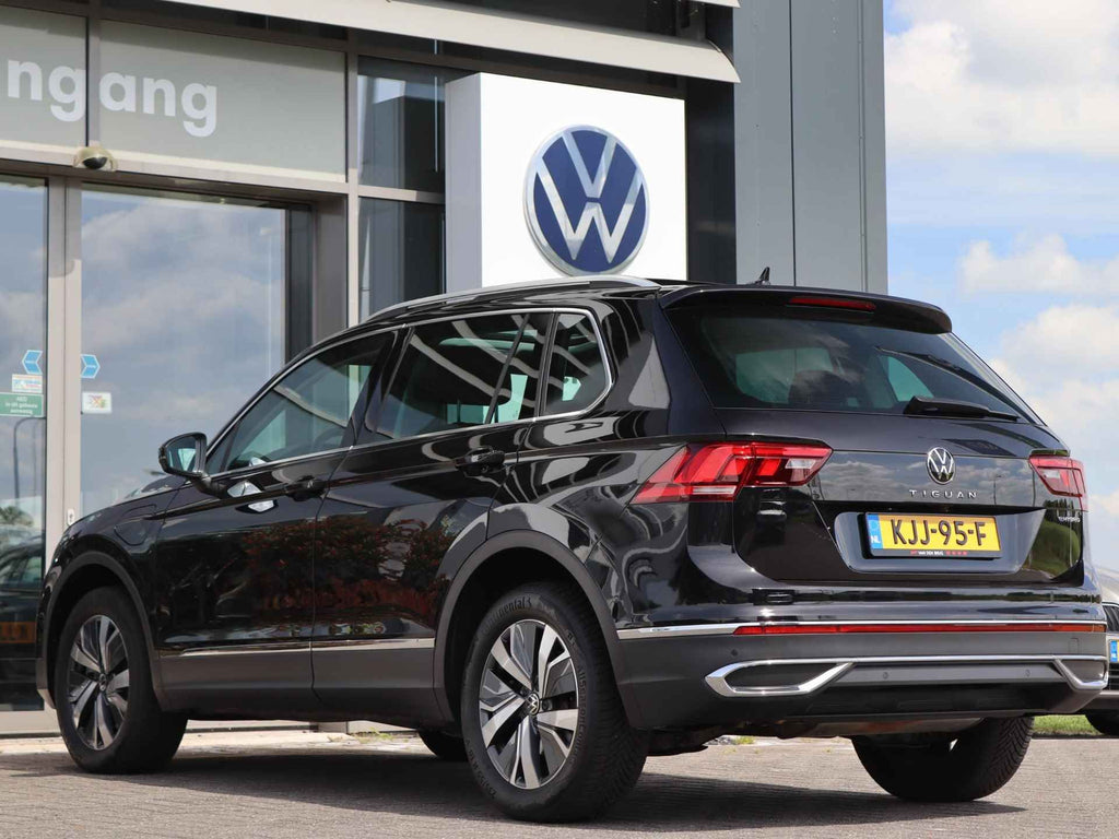 VW Tiguan eHybrid 245 ch — photo 12